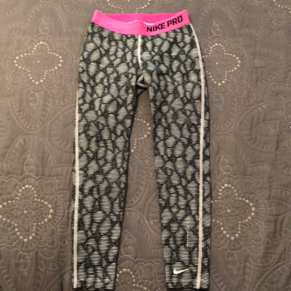 Nike Thermal Reflective Leggings